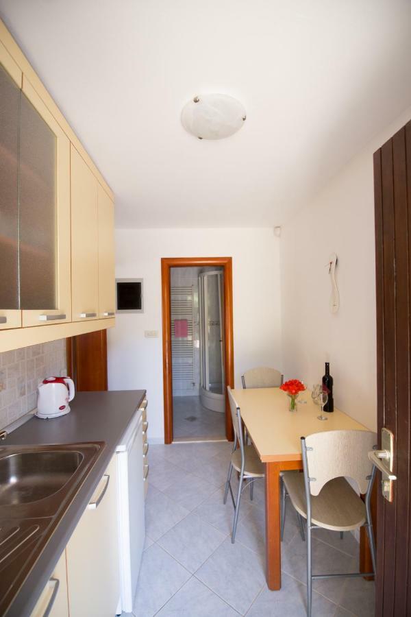 Ferienwohnung Adria 2 Slatine Exterior foto